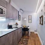 Oltrarno Lily Флоренция