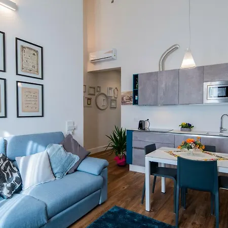 Oltrarno Lily Apartment